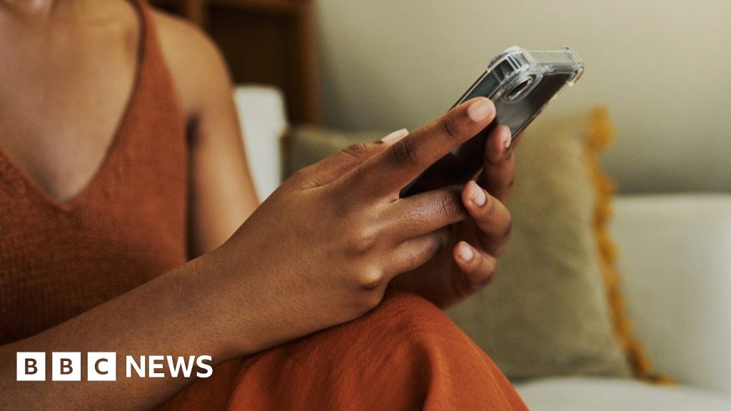 Facebook and Instagram launch ad-free subscription tier in EU – BBC