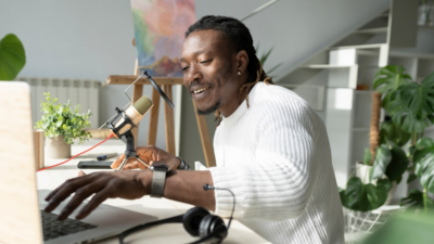 Expanding Ads on Reels – Meta Store