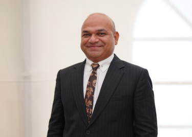 Why curated audiences are replacing mass marketing in B2B events – campaignme.com