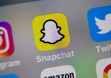 Snapchat is bringing ads to the Chat tab – TechCrunch