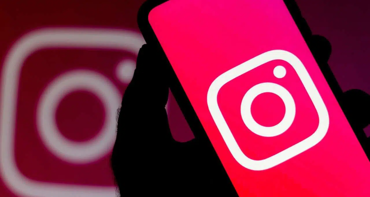 Instagram Ads: Surveillance or Coincidence? Why the Platform Shows Ads That Match Your Conversations – The420.in