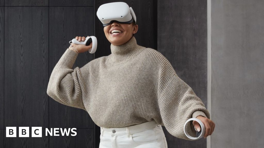 Facebook tests ads in virtual reality headsets – BBC