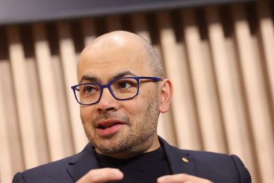 Hassabis, do Google DeepMind, chama ataques com IA de ‘primeiros sinais de alerta’ – Valor Econômico
