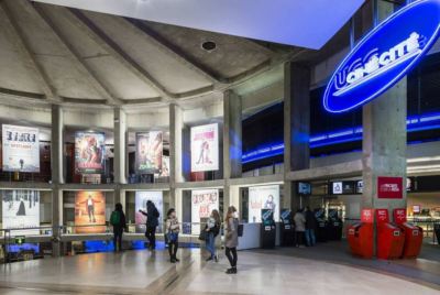 Há 30 anos que este cinema parisiense enche as salas… e acaba de se tornar o cinema mais concorrido do mundo! – Paris Secret