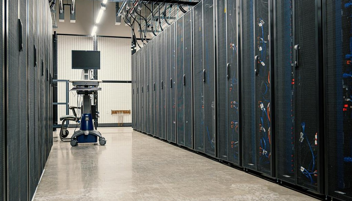 Investimento em data centers deve mais que dobrar e chegar a US$ 2,1 tri até 2028 – Valor Econômico