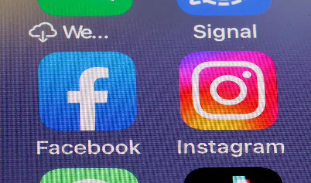 Meta pitches augmented reality to advertisers with new AR Reels Ads and Facebook Stories – TechCrunch