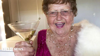 'I'm 96 and have 15 million followers': The grannies taking over TikTok – BBC
