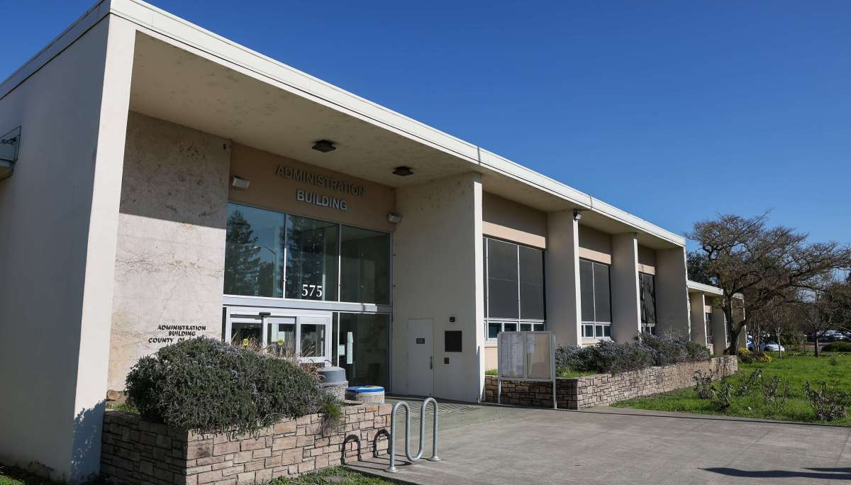 State funds public hospitals, benefits enrollment, but no relief for Sonoma County’s uninsured – The Press Democrat