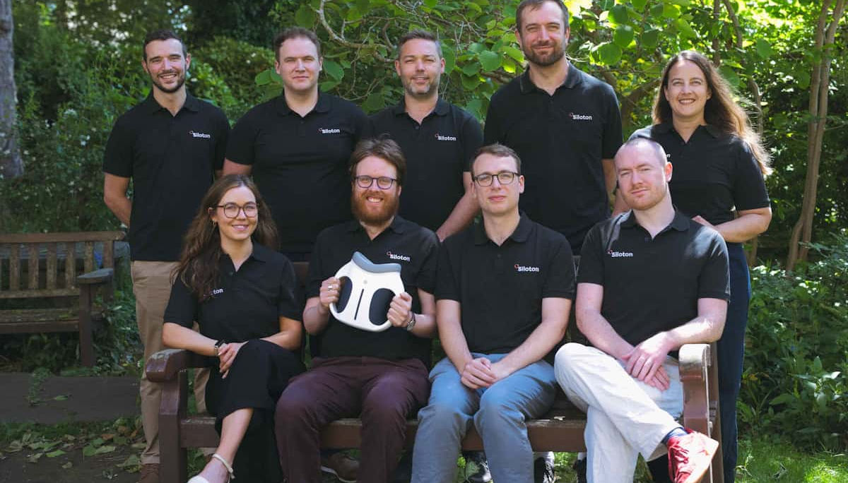 Siloton secures £8.4m to speed development of portable retinal imaging system – Physics World