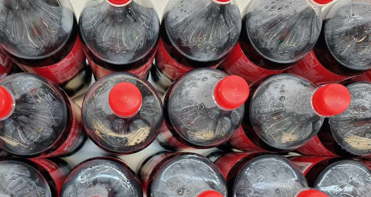 Coca-Cola pledged a quarter of its drinks in refillables by 2030, then scrubbed it from its site – The Cool Down